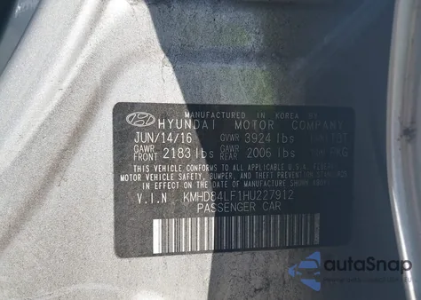 2017 Hyundai Elantra Se z USA, uszkodzony, nr VIN KMHD84LF1HU227912